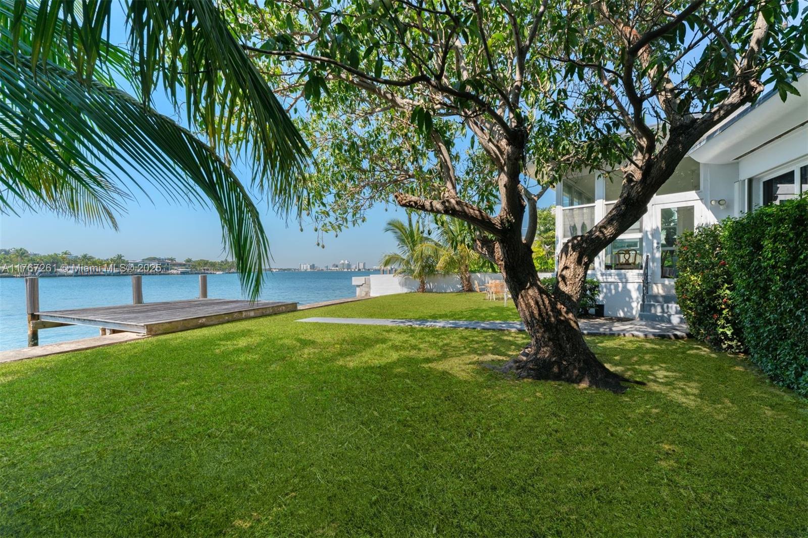 BISCAYNE POINT - Residential