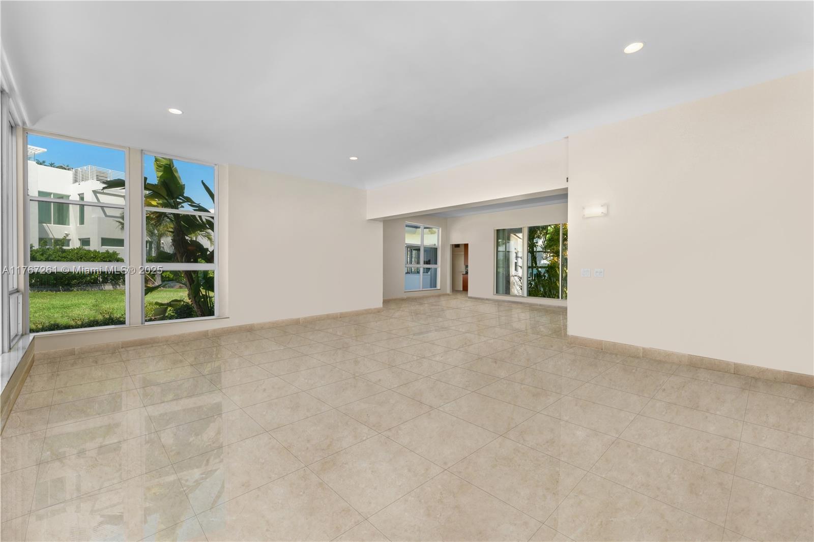 BISCAYNE POINT - Residential