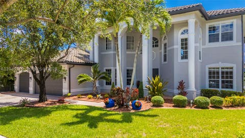 Photo of 4135 SW 186th Way, Miramar, FL 33029 (MLS # A12046275)
