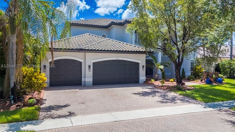 Photo of 4135 SW 186th Way, Miramar, FL 33029 (MLS # A12046275)