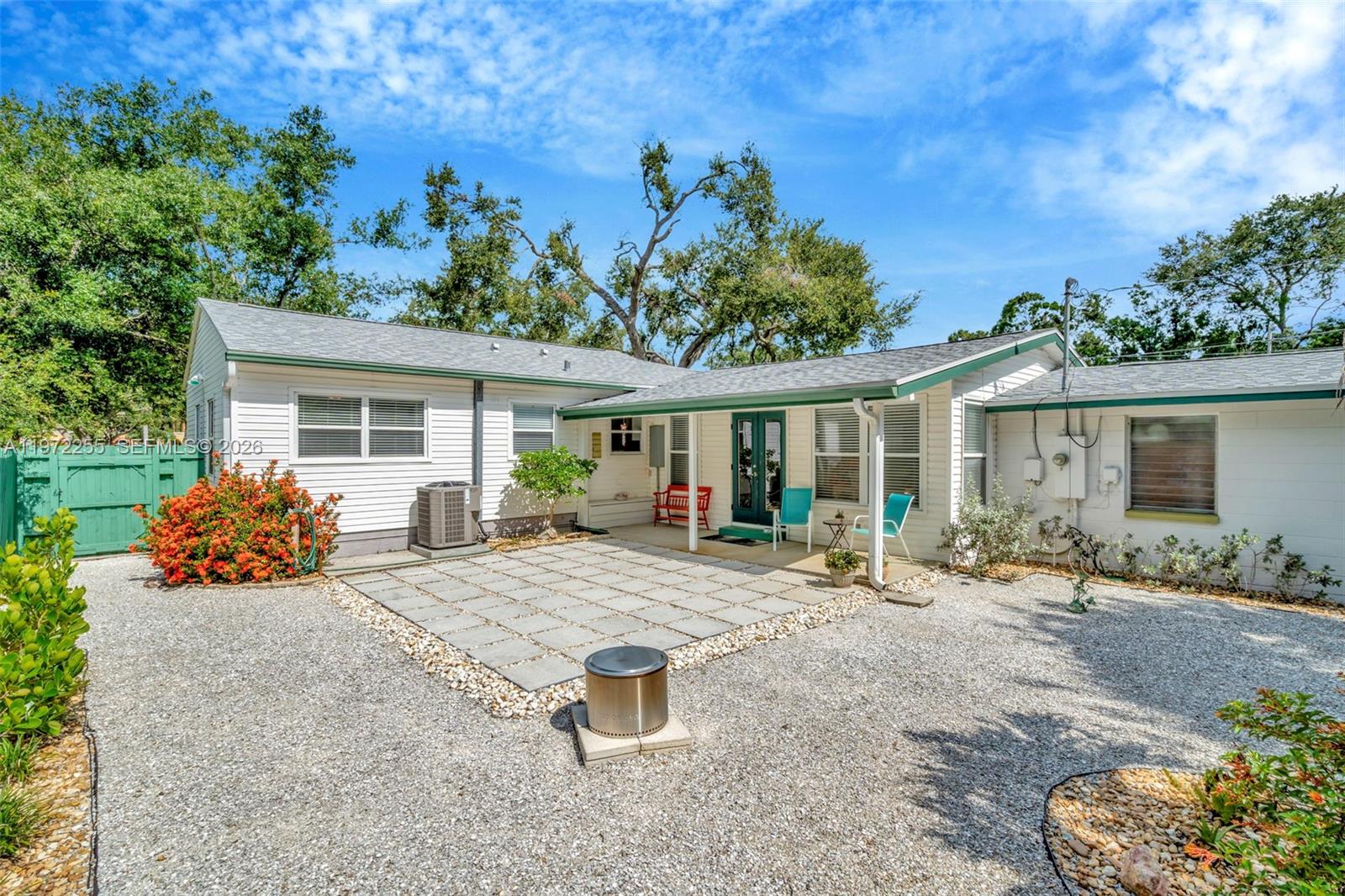 PASADENA ESTATES - Residential