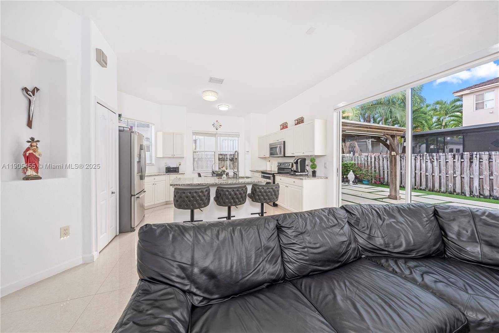 CENTURY GARDENS - Residential