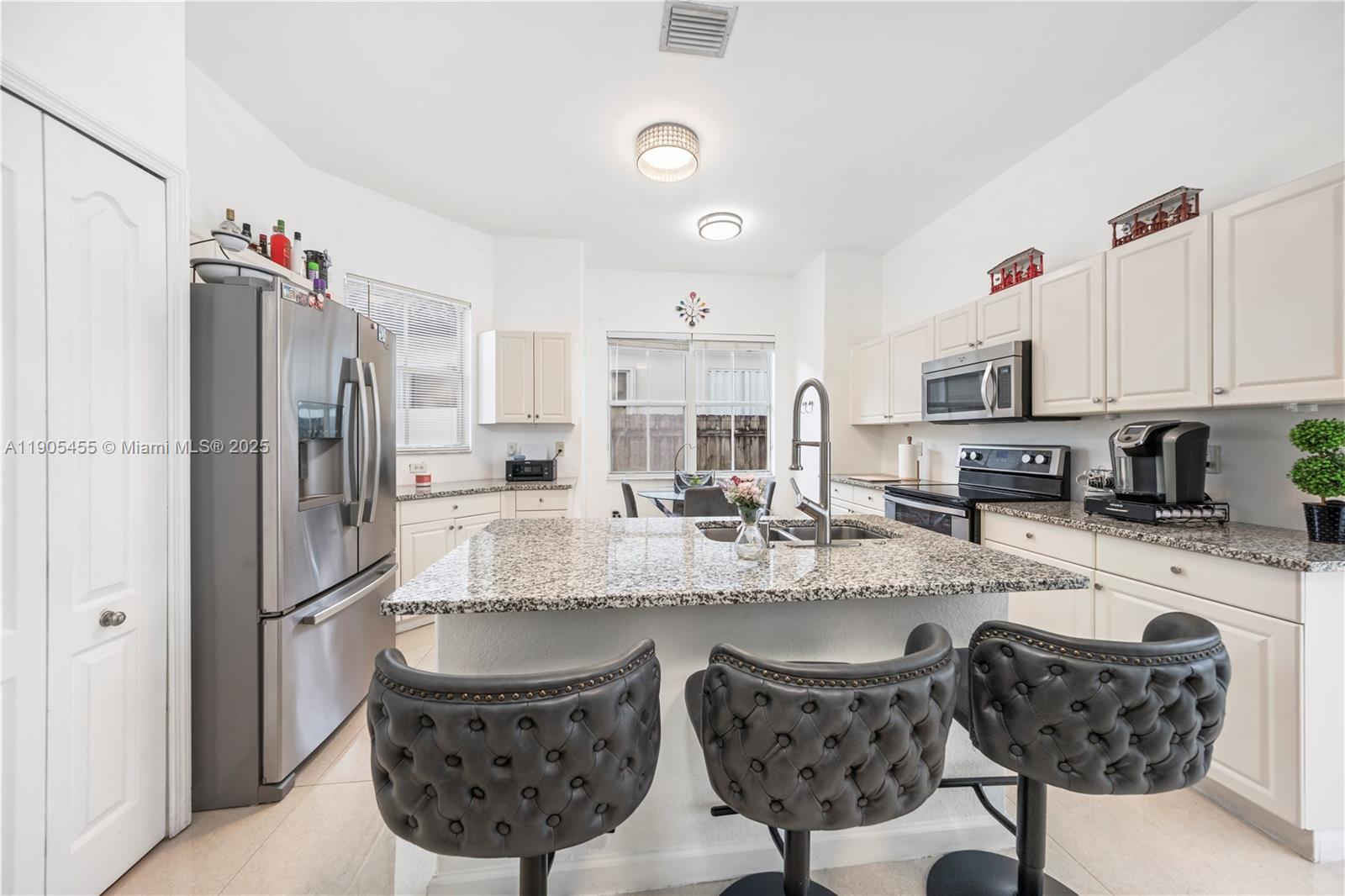 CENTURY GARDENS - Residential