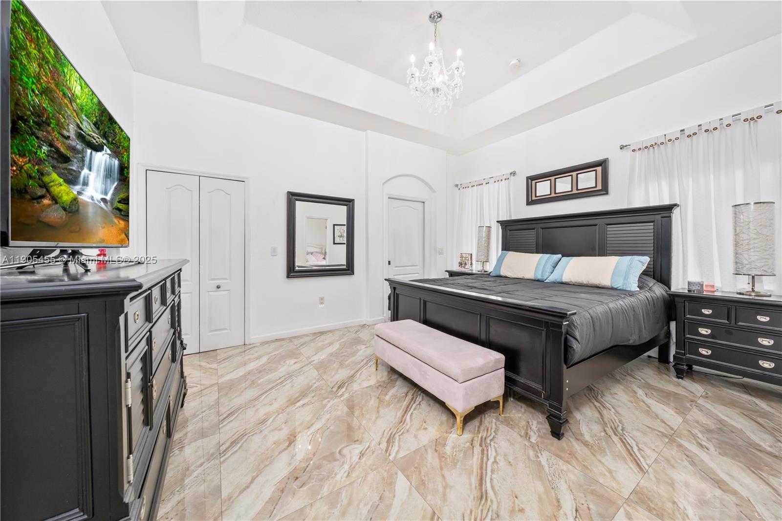 CENTURY GARDENS - Residential