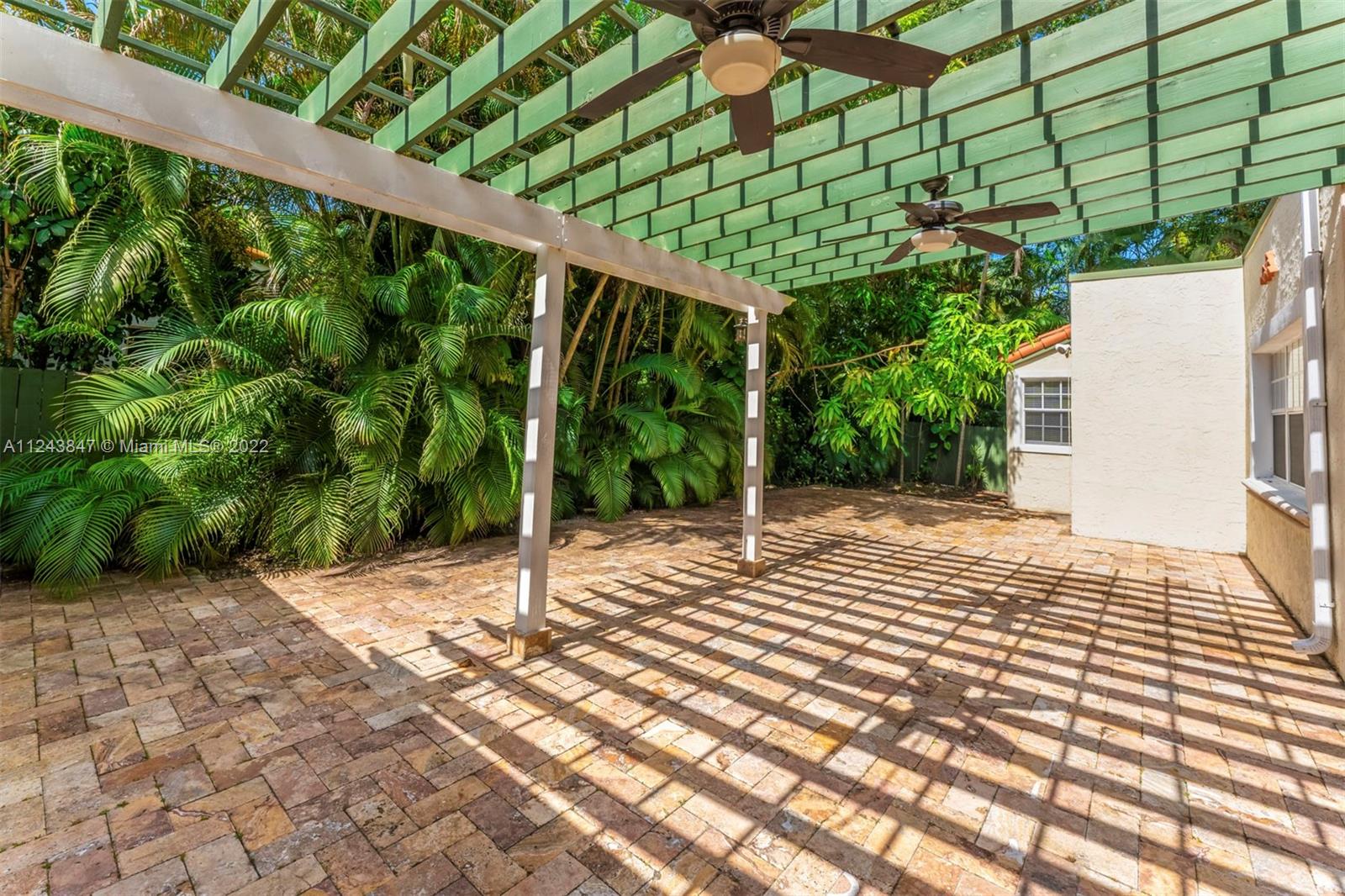 ESPANOLA HEIGHTS - Residential