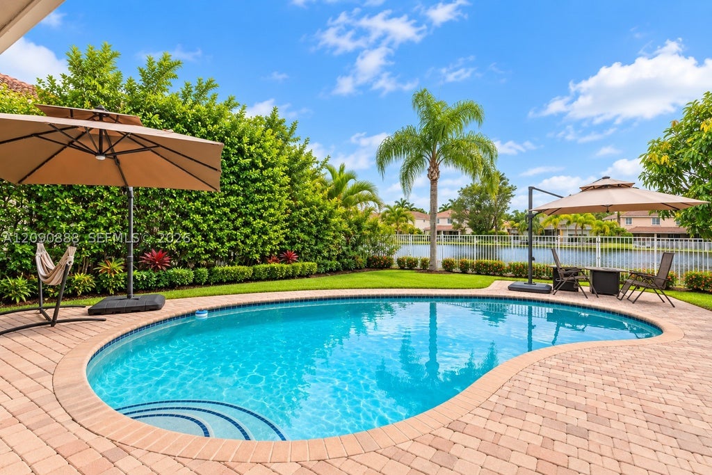 Photo of 1654 Bunting Ln, Weston, FL 33327 (MLS # A12090888)