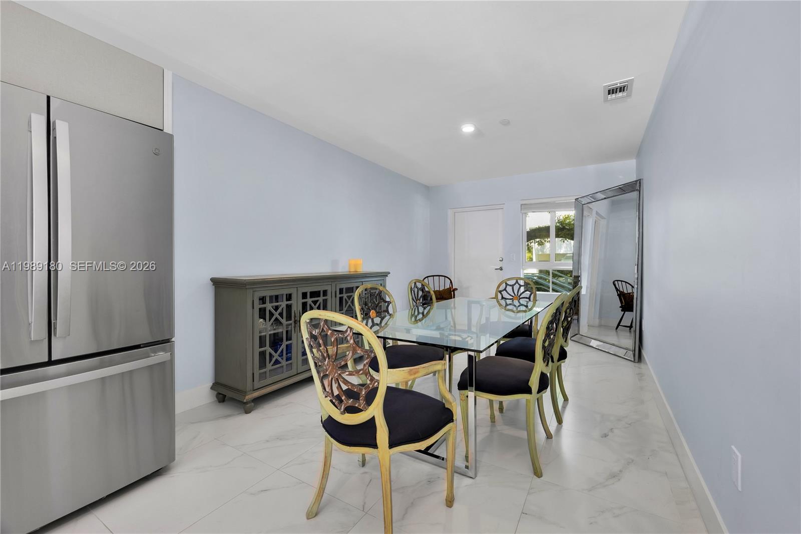 RIVERWOOD - Residential