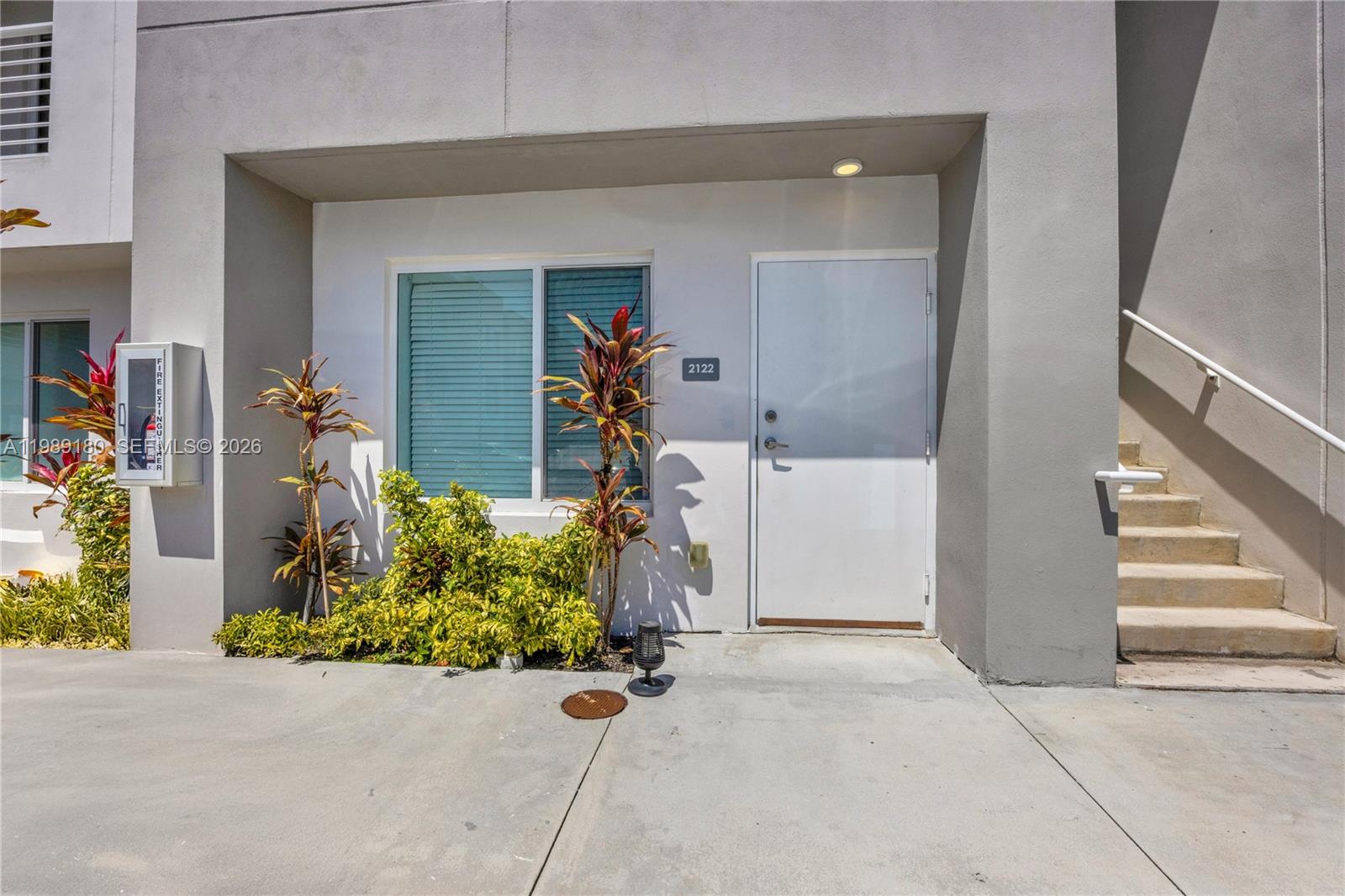 RIVERWOOD - Residential