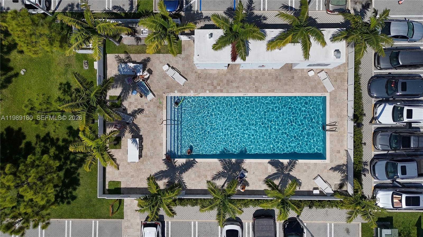 RIVERWOOD - Residential