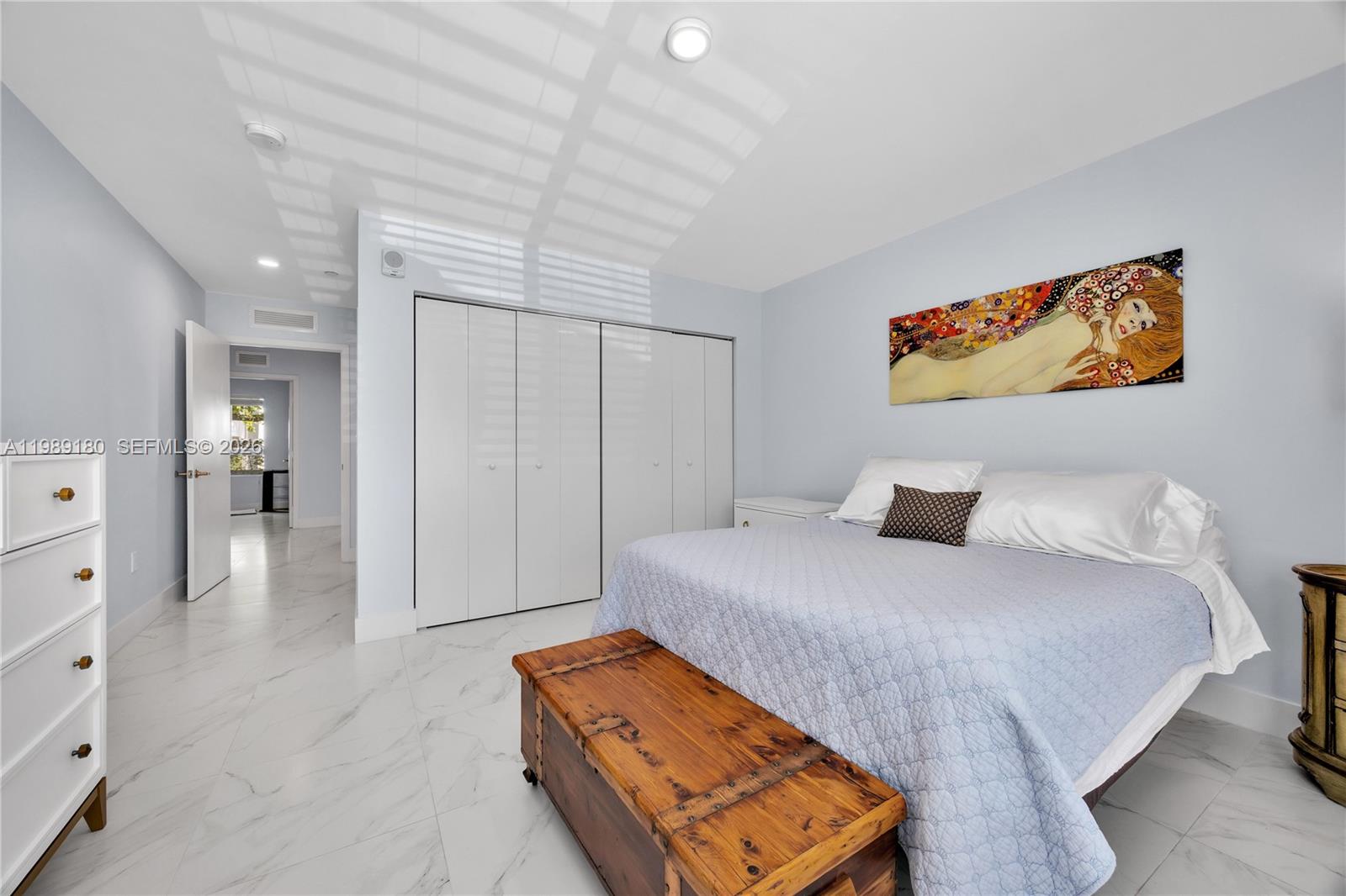 RIVERWOOD - Residential