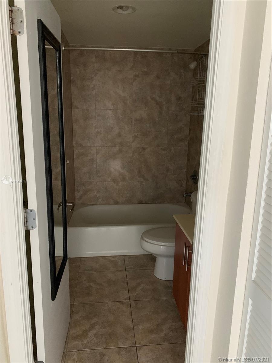 TREASURES ON THE BAY II C - Residential Lease