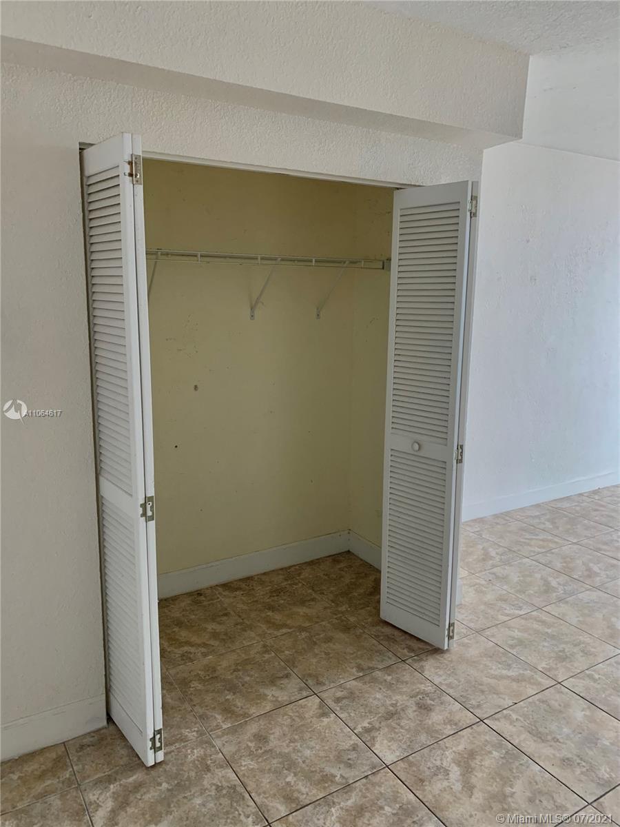 TREASURES ON THE BAY II C - Residential Lease