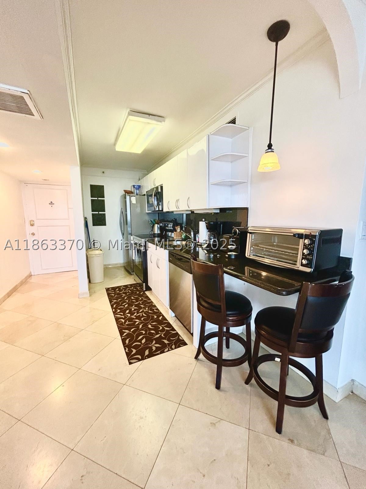 100 Lincoln Rd 1034