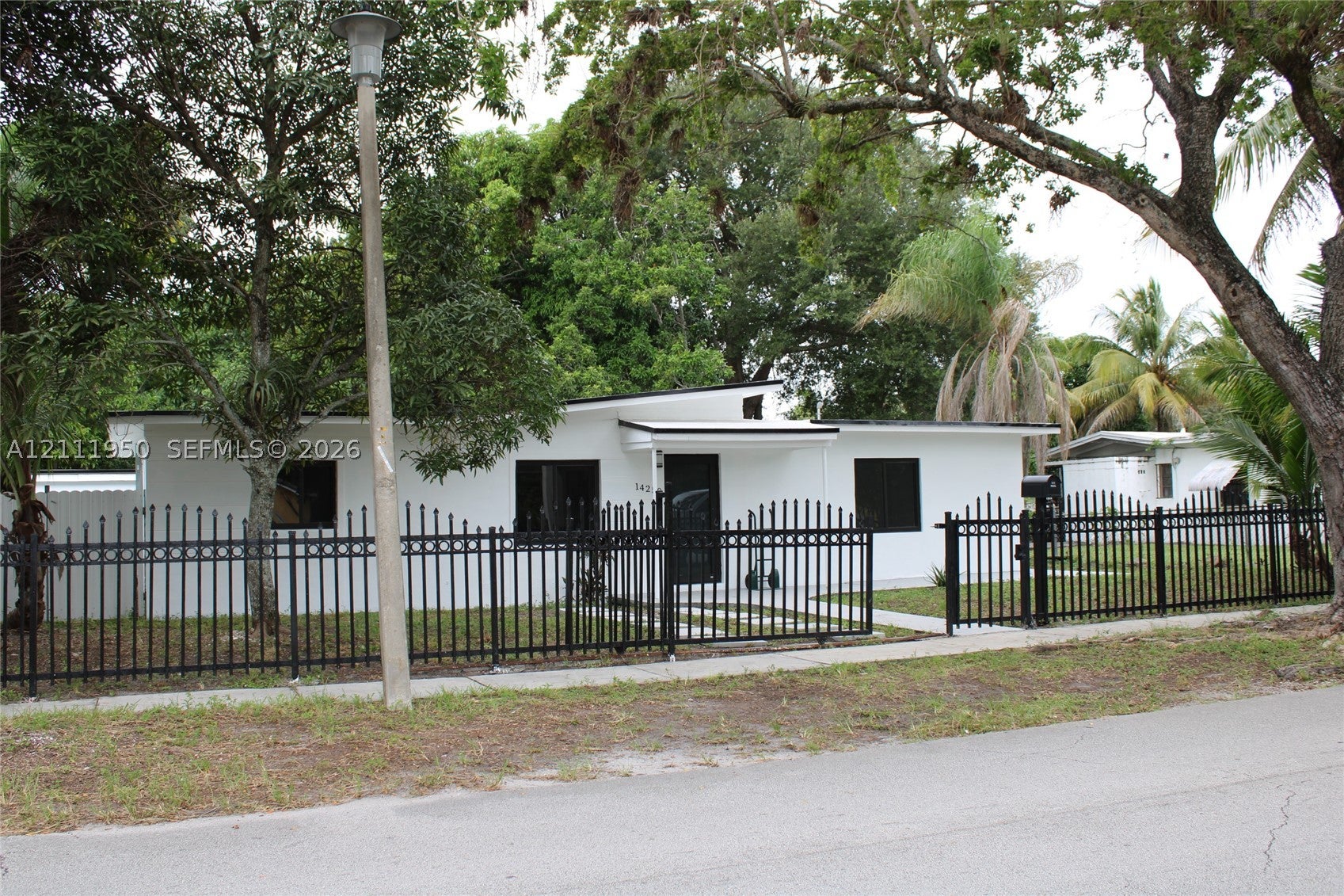 View photos, virtual tours, details...