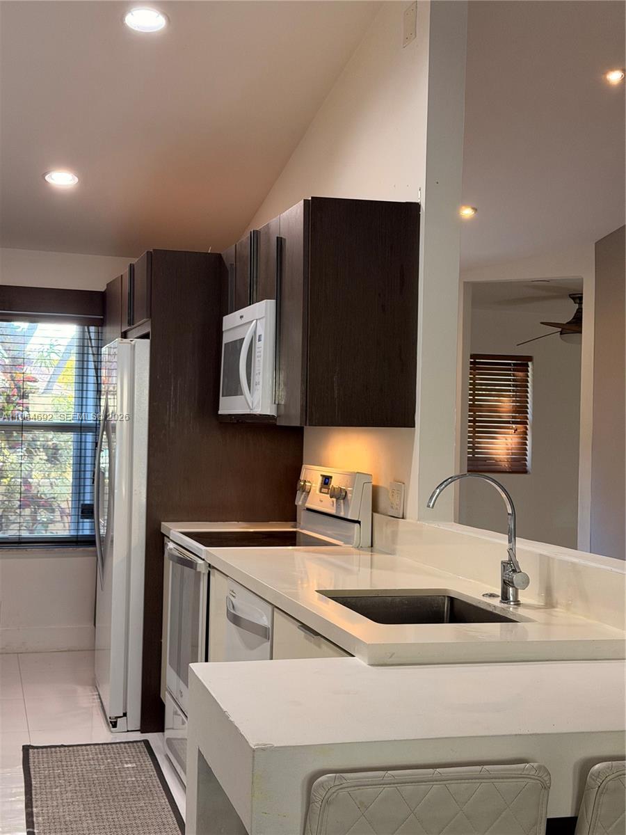 SECTORS 9 AND 10-PARCEL G - Residential