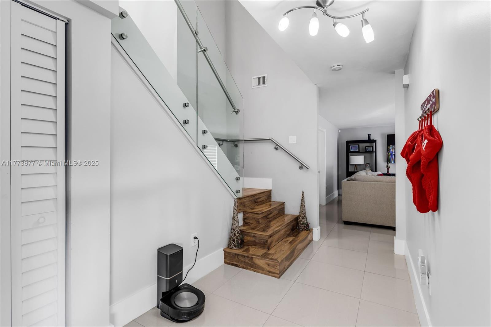LAGUNA PONDS SEC 2 - Residential