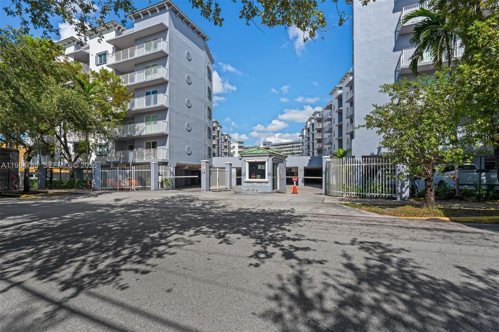 RIVER RUN SOUTH CONDO - Residential