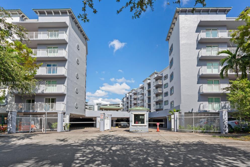 RIVER RUN SOUTH CONDO - Residential