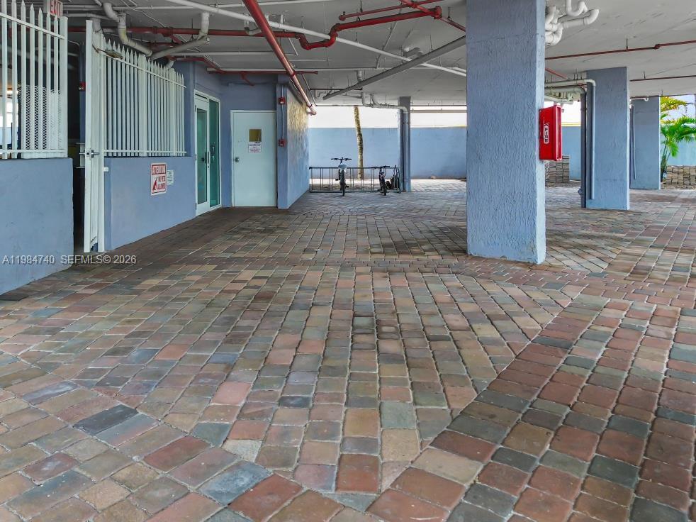 RIVER RUN SOUTH CONDO - Residential