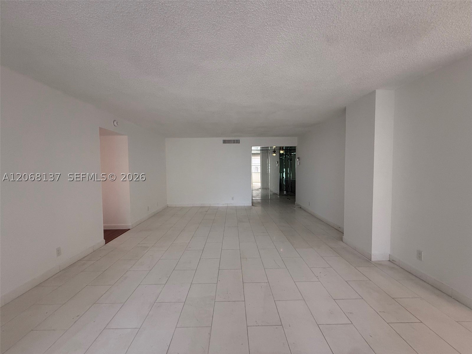 1904 S Ocean Dr 1206