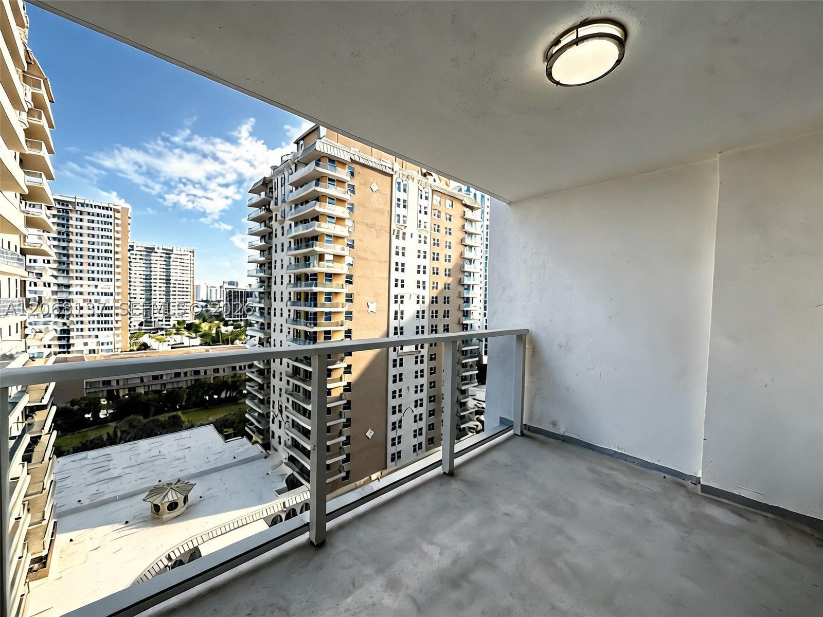 1904 S Ocean Dr 1206