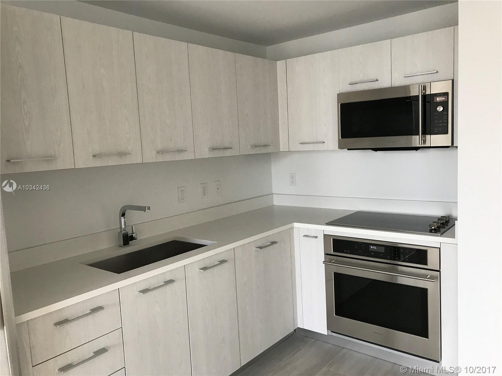 BRICKELL HEIGHTS EAST CON - Residential Lease