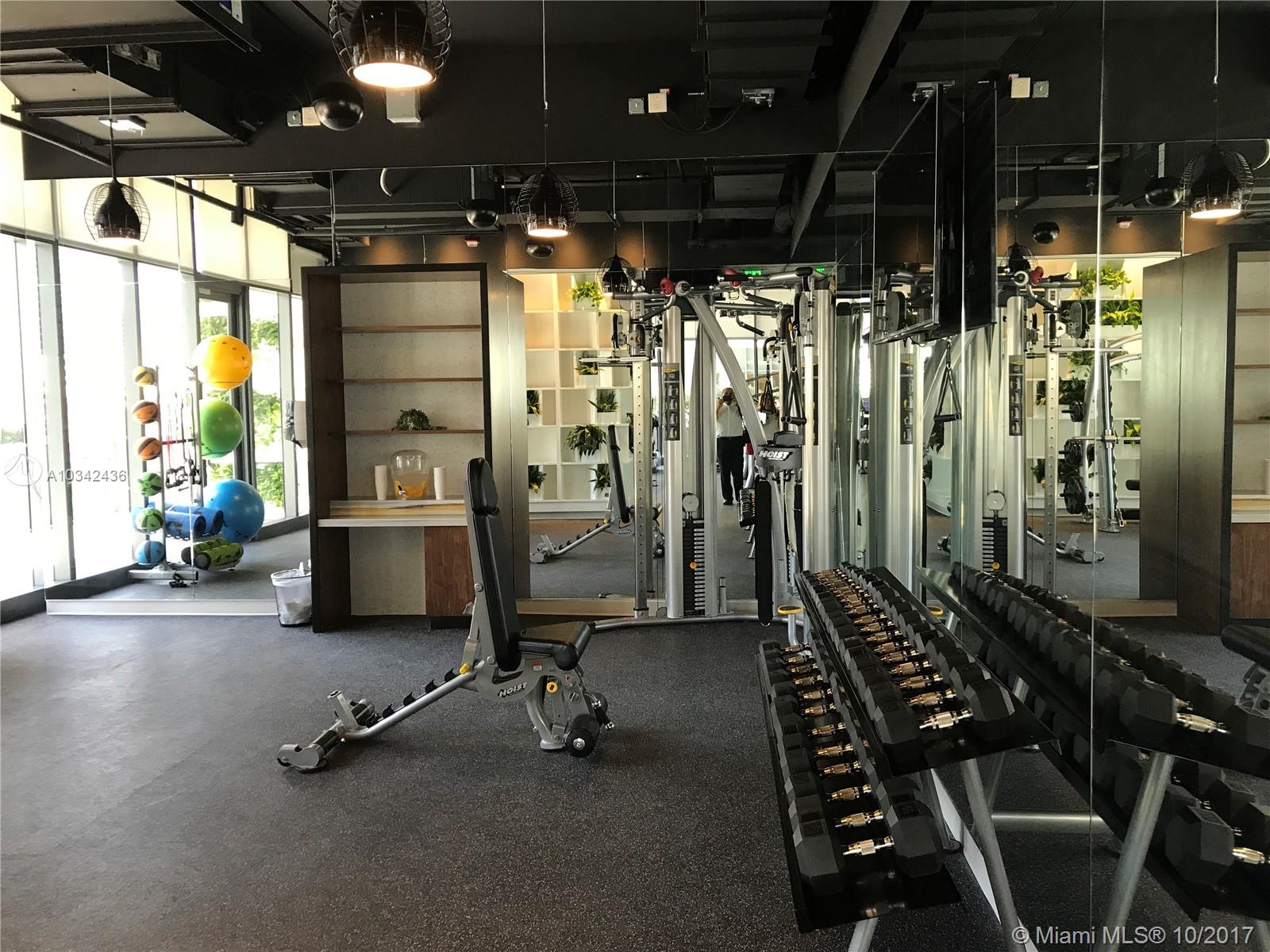 BRICKELL HEIGHTS EAST CON - Residential Lease