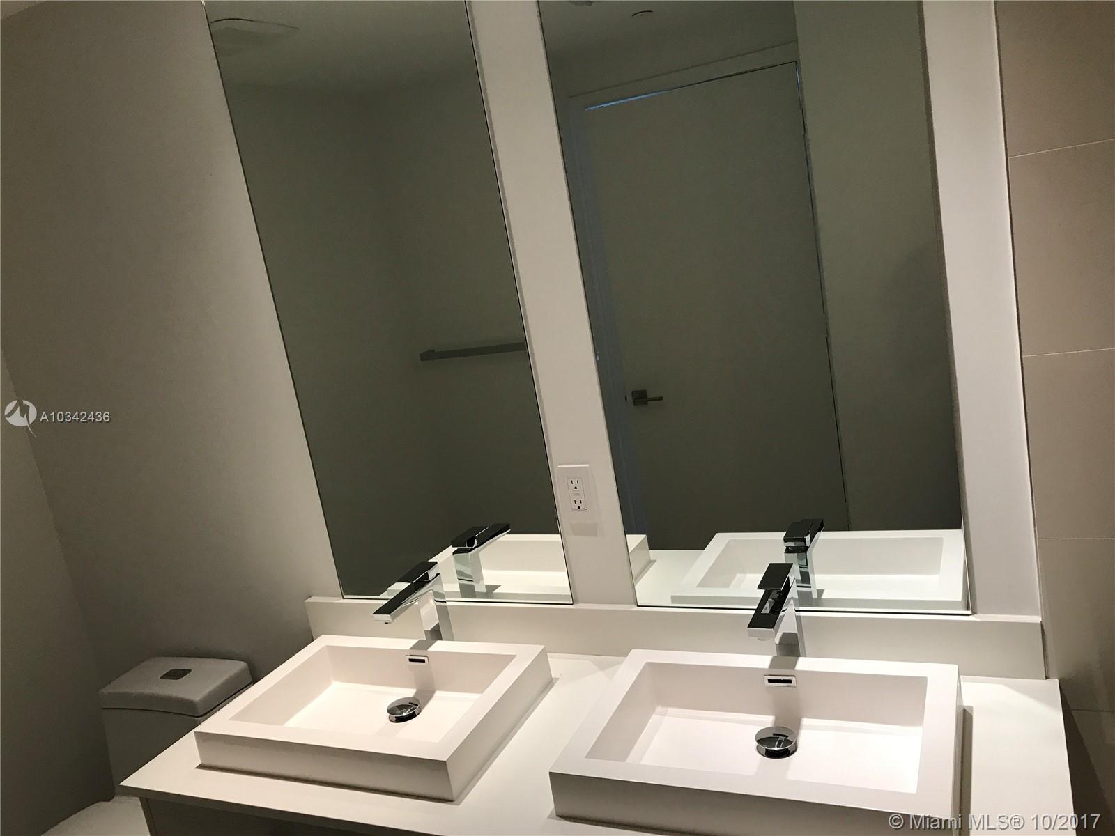 BRICKELL HEIGHTS EAST CON - Residential Lease