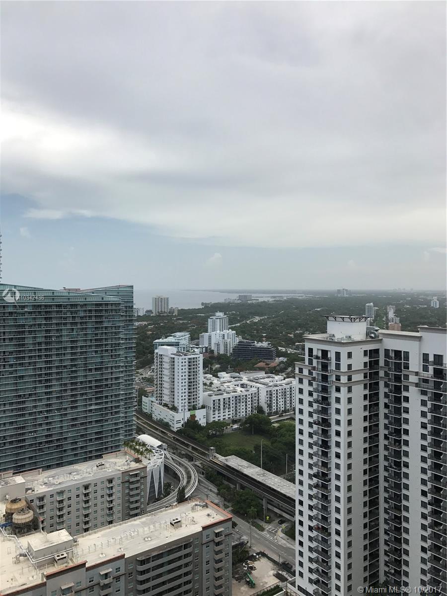 BRICKELL HEIGHTS EAST CON - Residential Lease