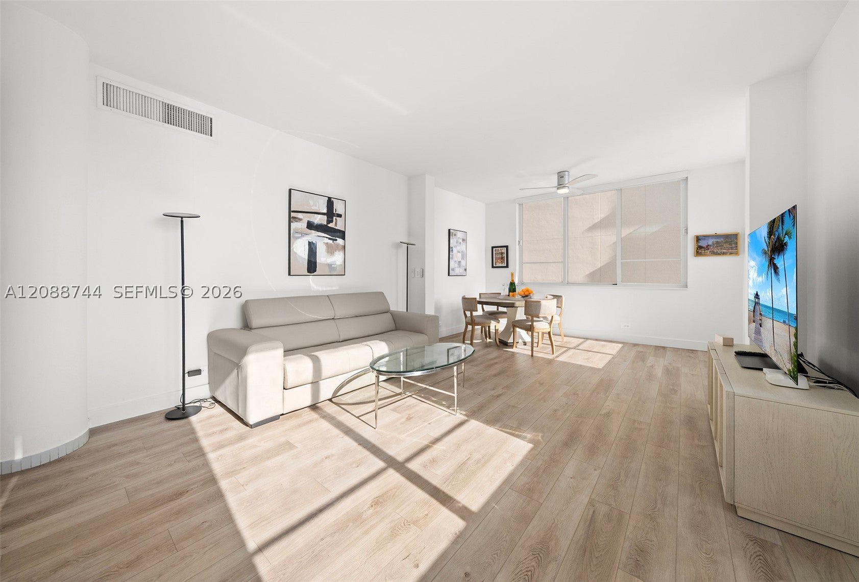 5005 Collins Ave 1525