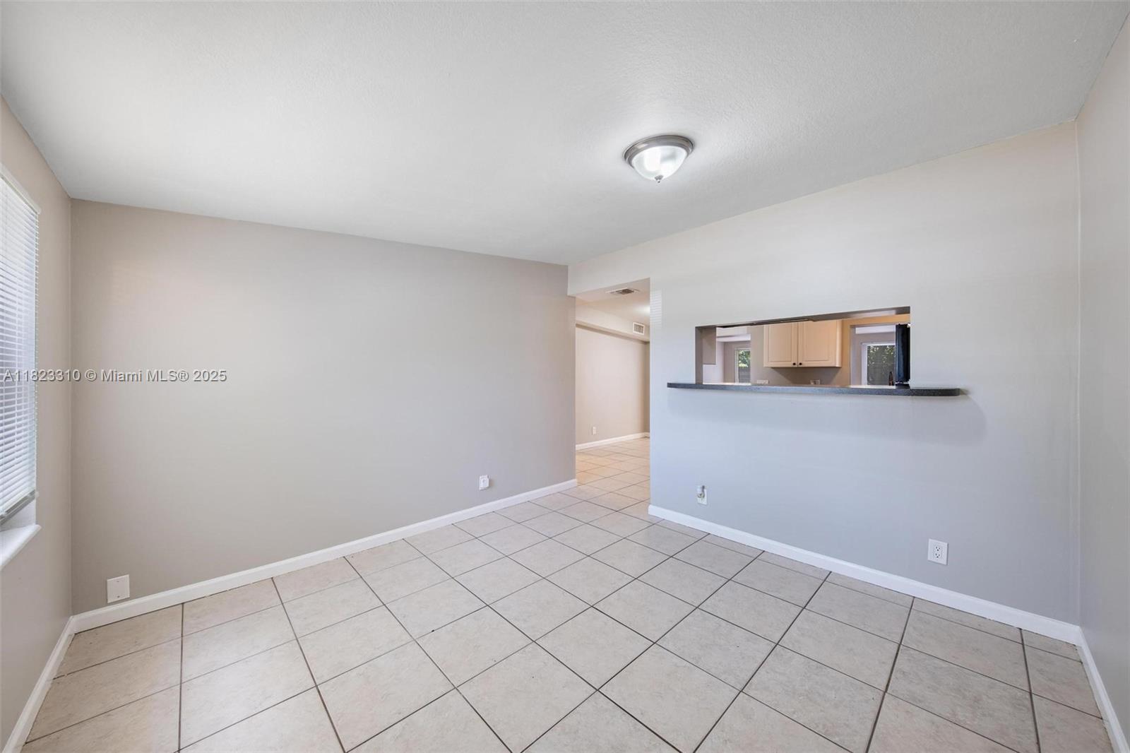 PALM BEACH CABANA COLONY - Residential