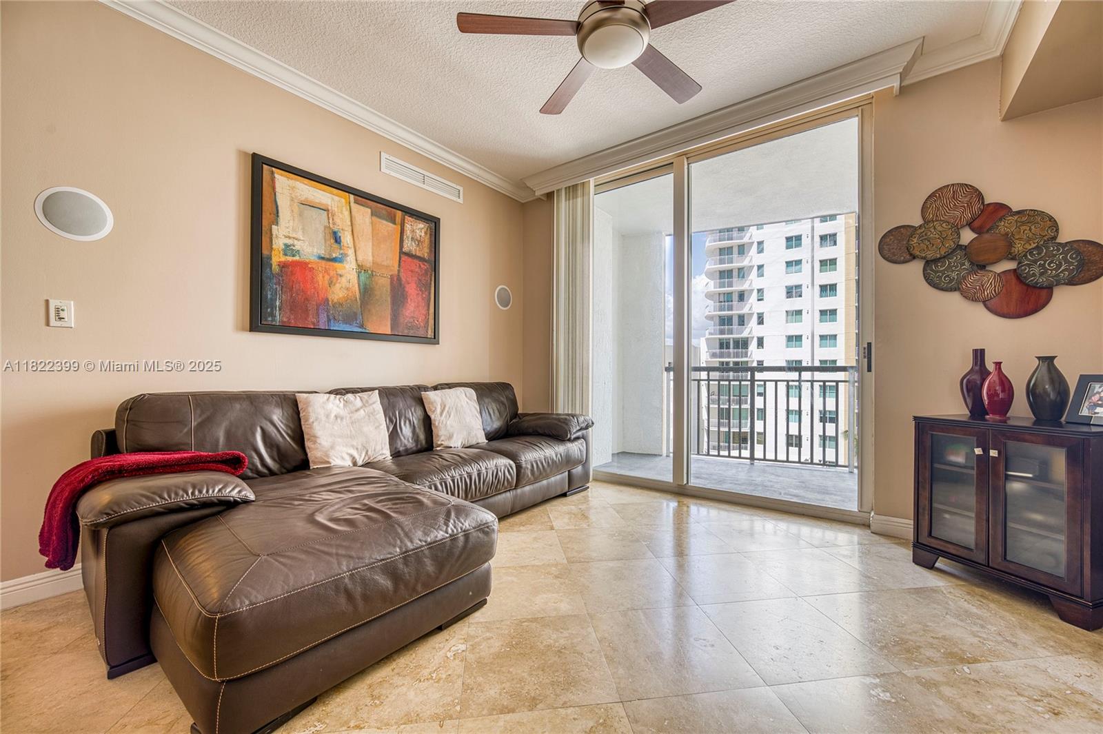 DUO CONDOMINIUM EAST - Residential