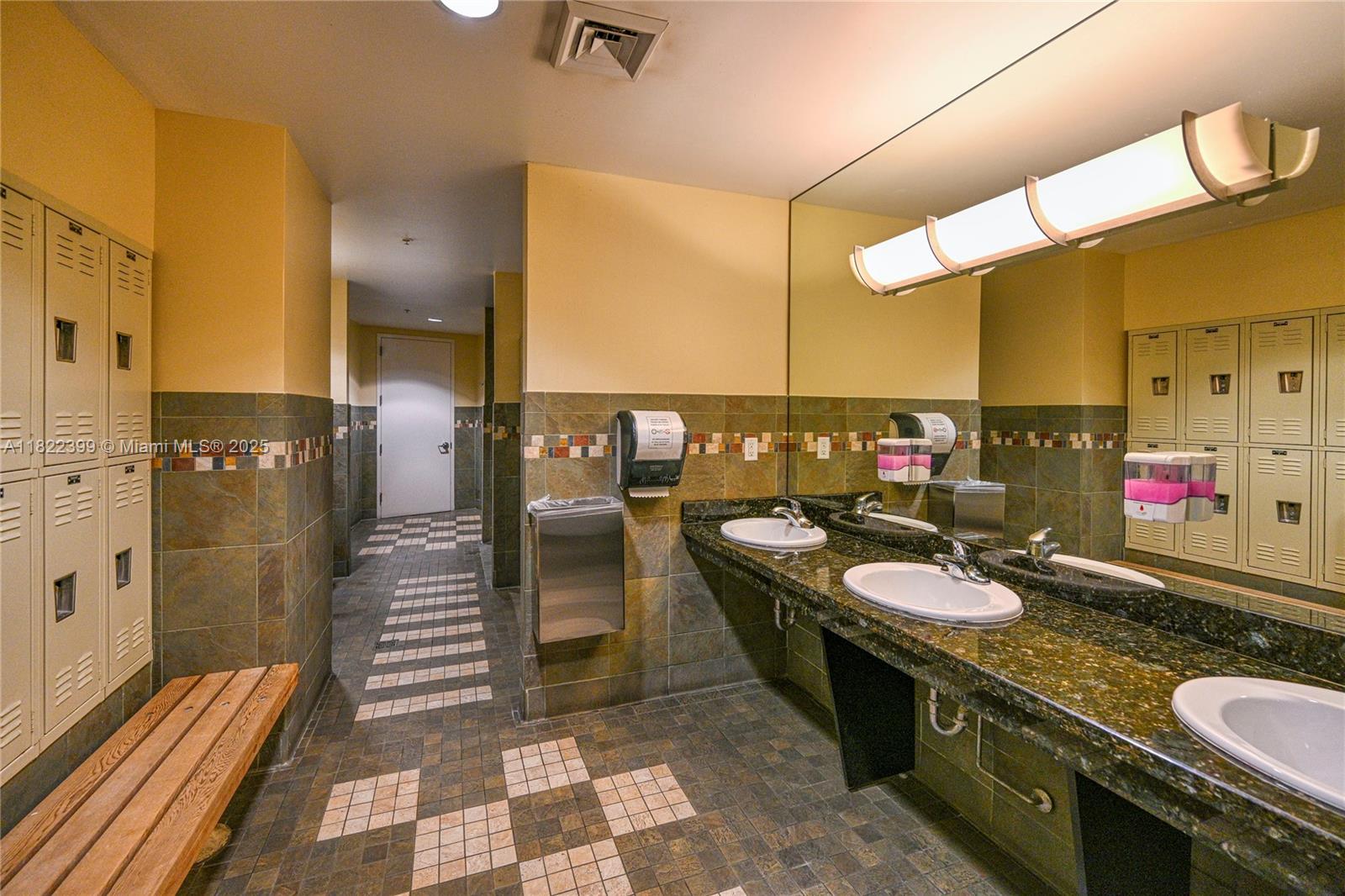 DUO CONDOMINIUM EAST - Residential