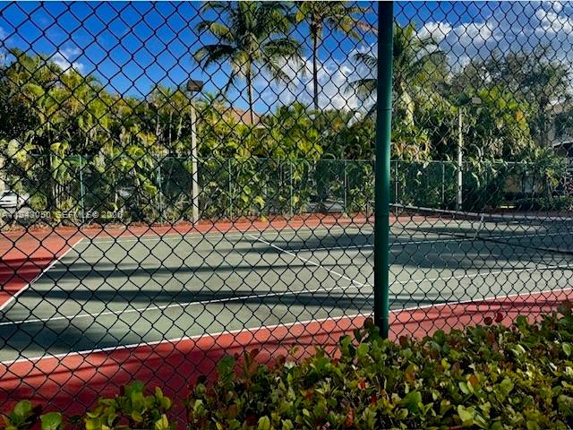 VILLAS AT EMERALD DUNES C - Residential