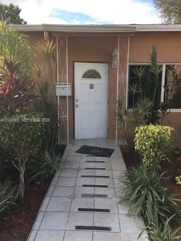 6134 SW 22nd St -