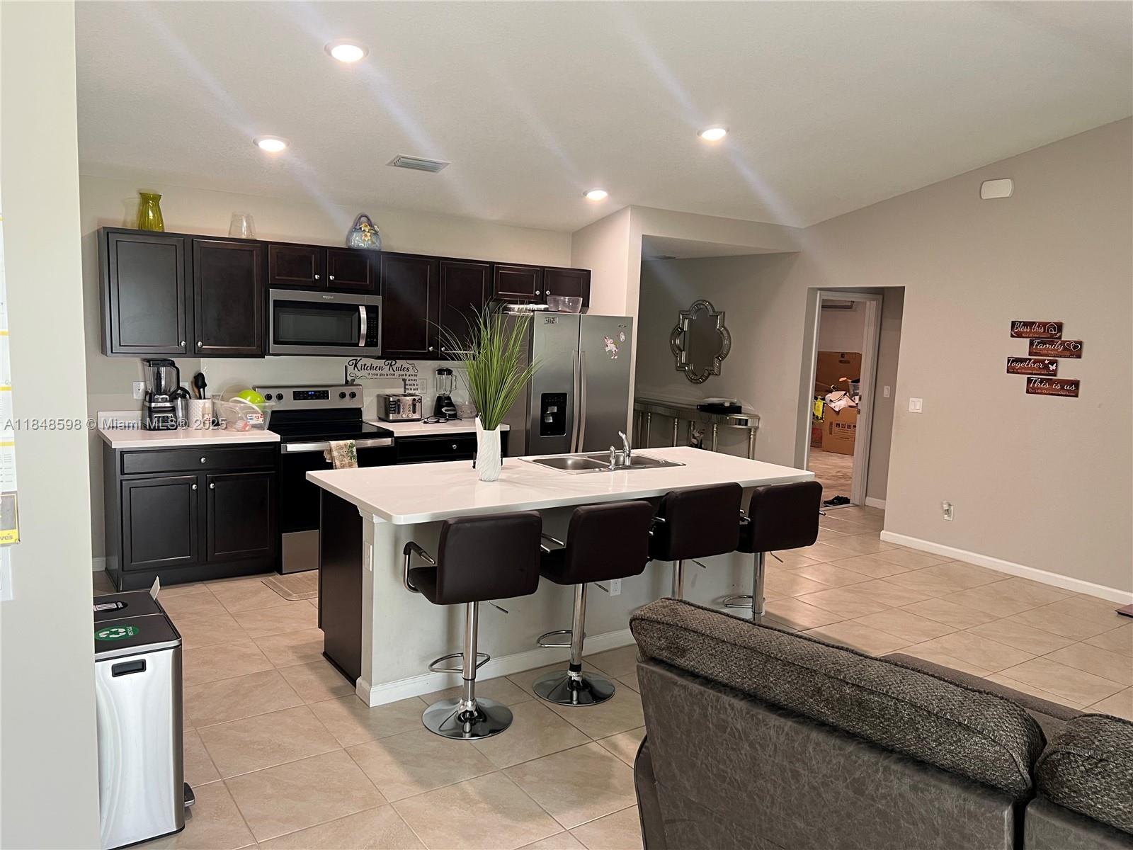 PORT ST LUCIE SECTION 18 - Residential Lease