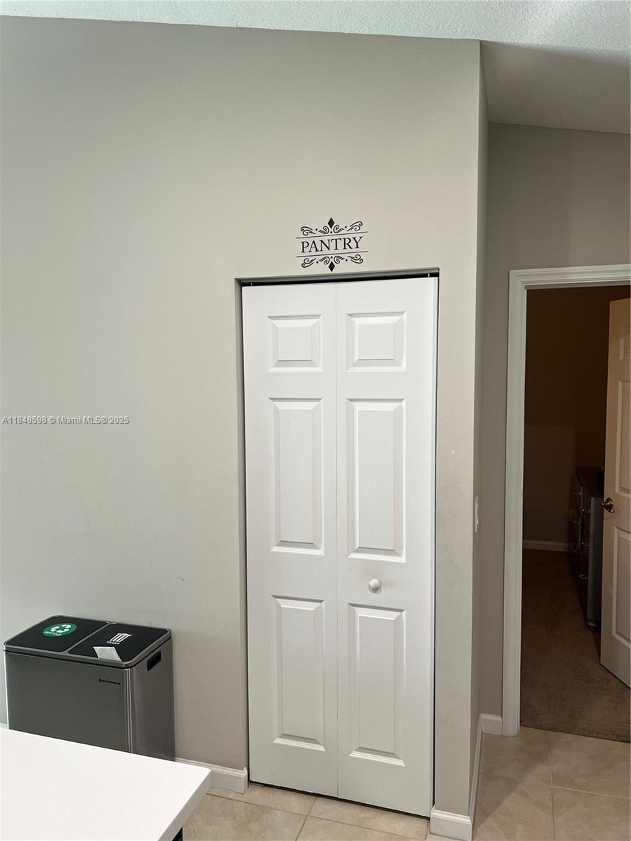 PORT ST LUCIE SECTION 18 - Residential Lease