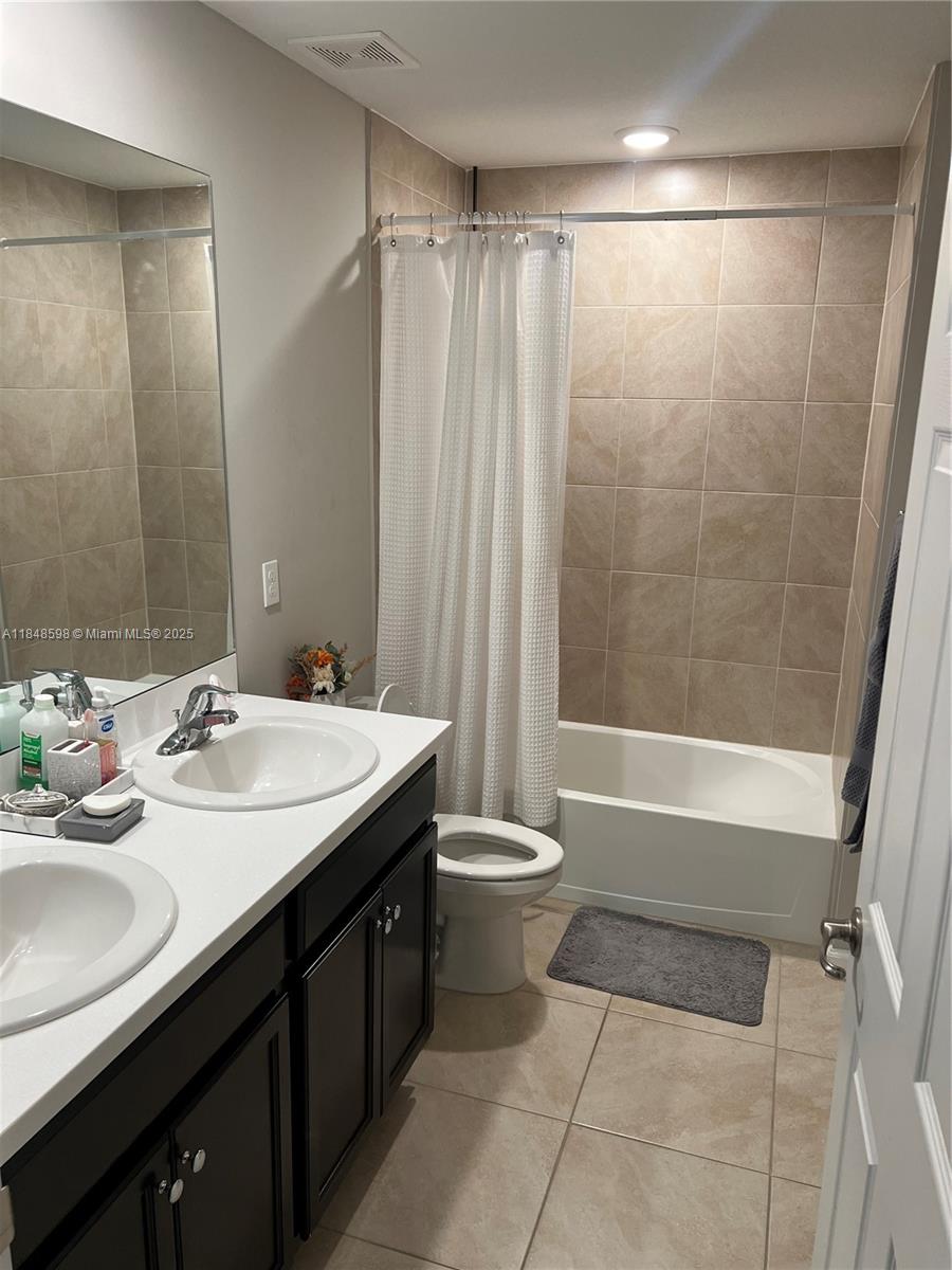 PORT ST LUCIE SECTION 18 - Residential Lease