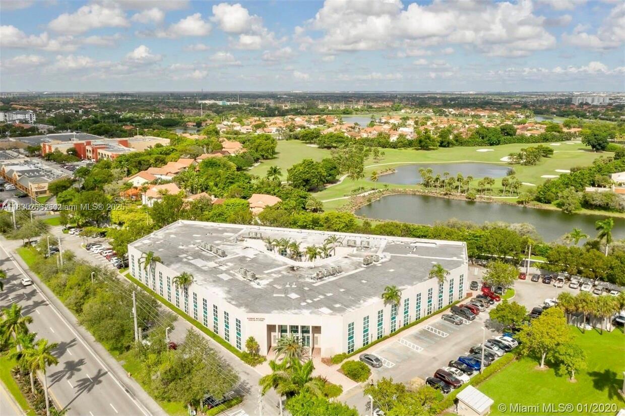 10305 NW 41st St 101