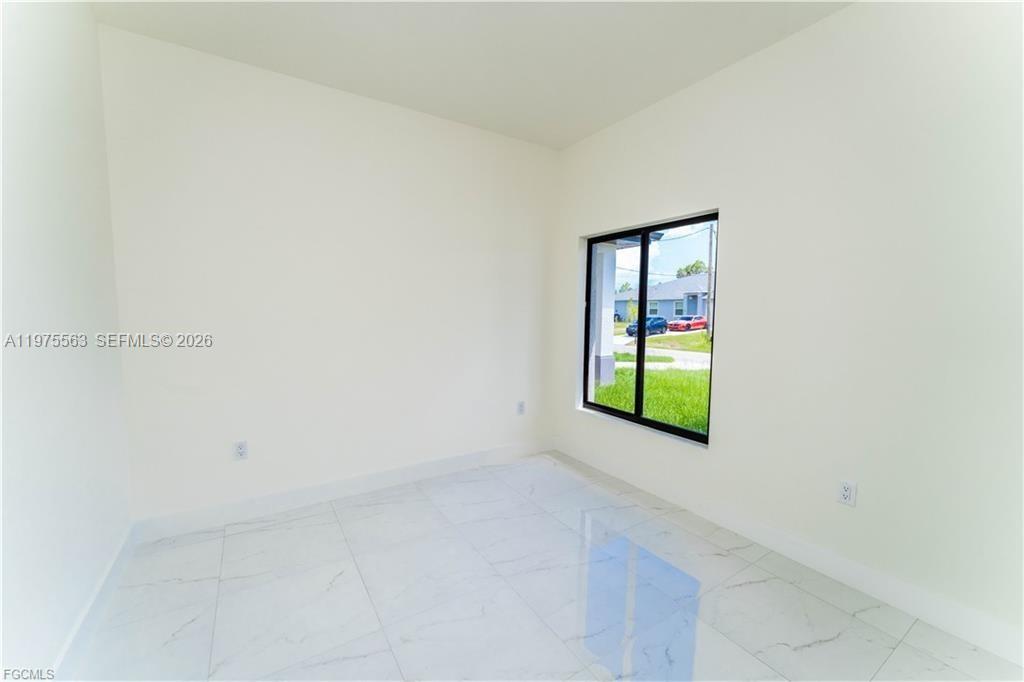 LEHIGH ACRES - Residential Income