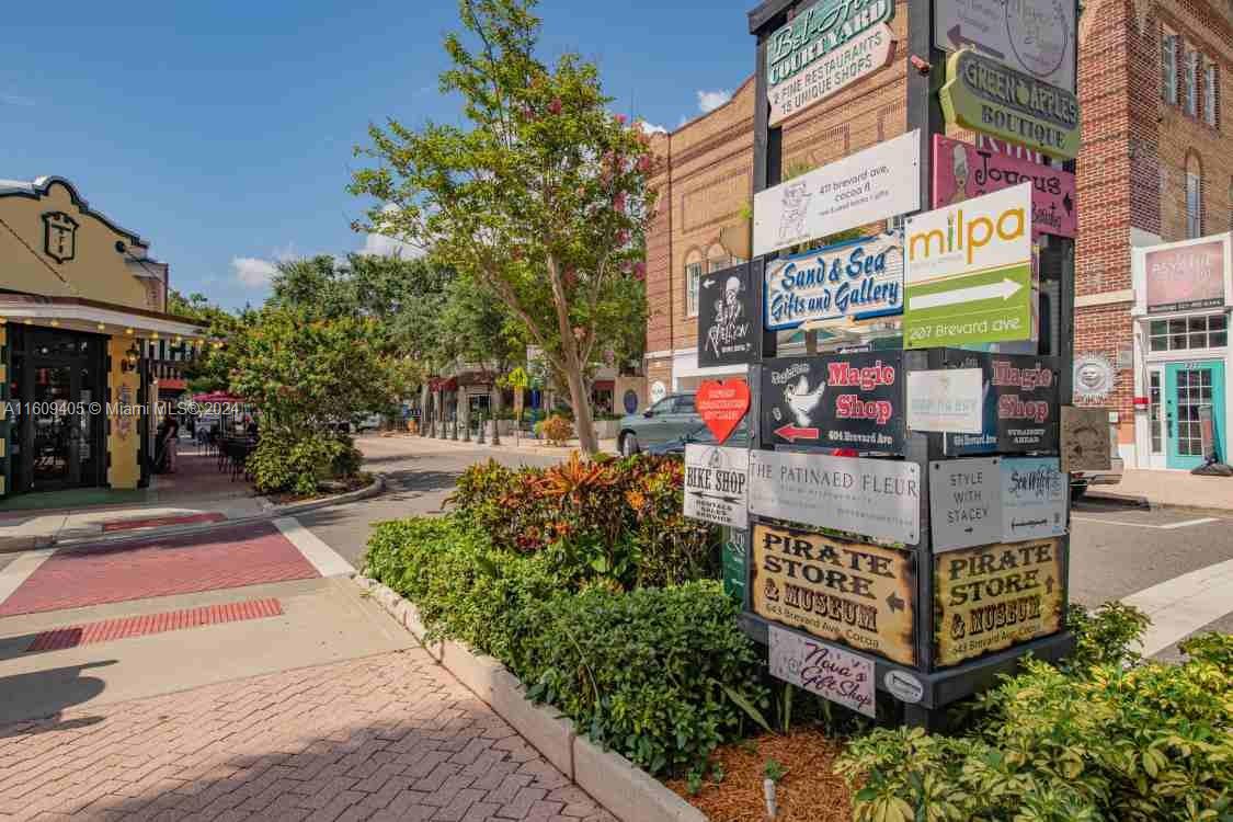 Broadview Manor - Residential