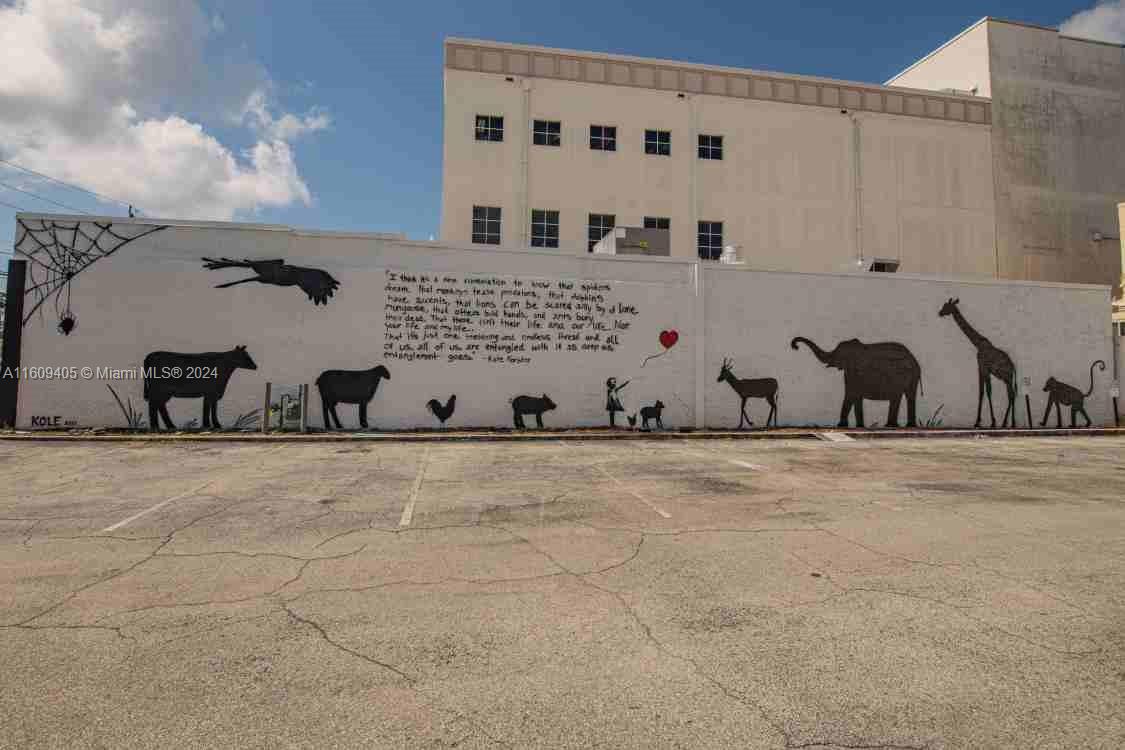 Broadview Manor - Residential