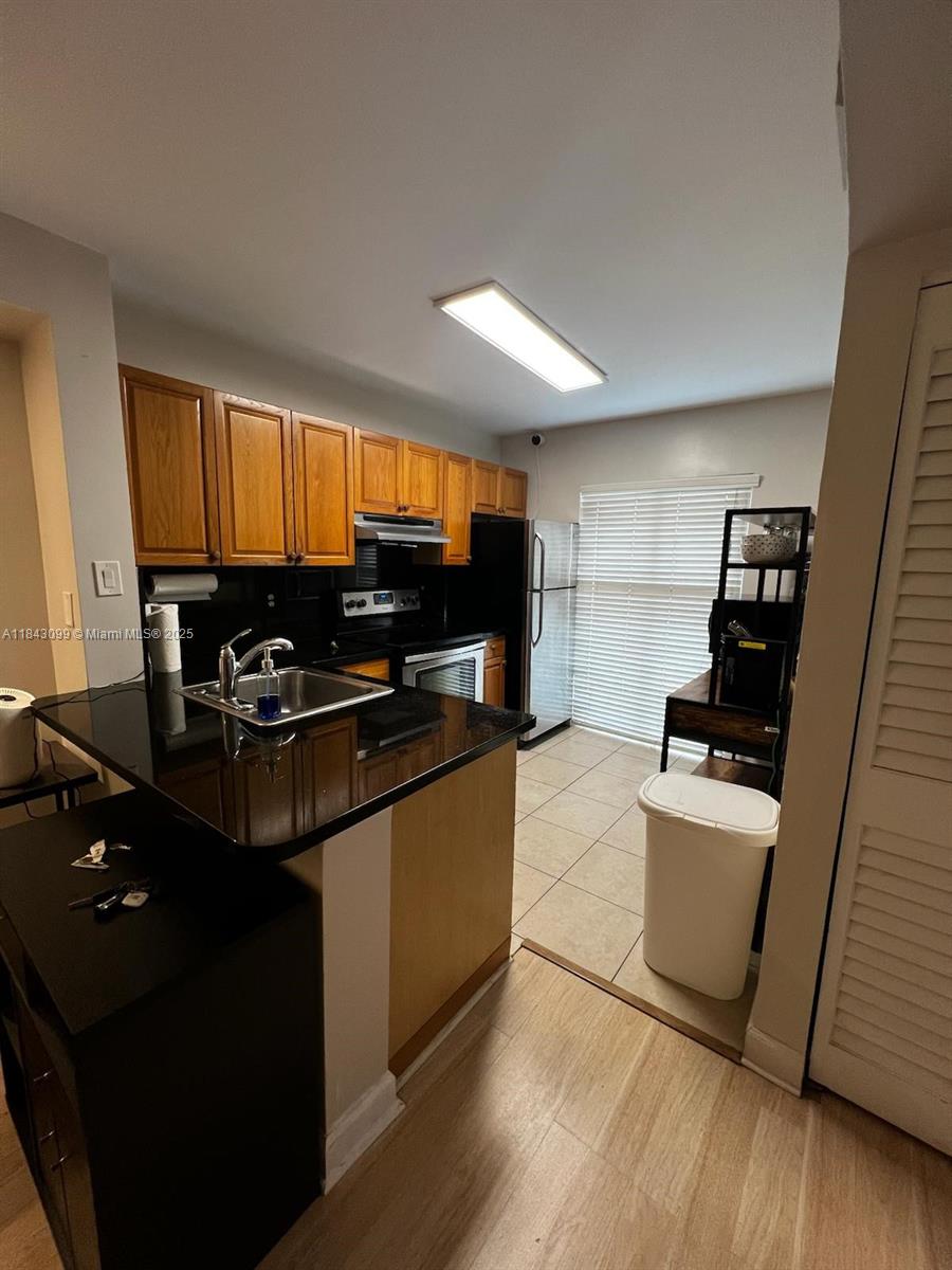 FURNISHED READY TO OCCUPY !!!! Well located furnished 2 bedroom condo in a prime area! Nestled on 27th ave just steps from Coral Way and US1, this unit offers easy access to Coconut Grove , Coral Gables and Key Biscayne . Includes assigned parking and comes fully furnished for your convenience . Live in the heart of it all, perfect for professional , students , or anyone looking for comfort and location .