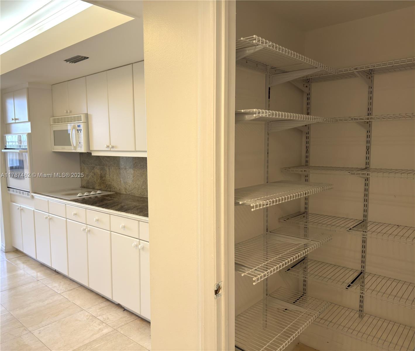 JOCKEY CLUB III CONDO - Residential Lease