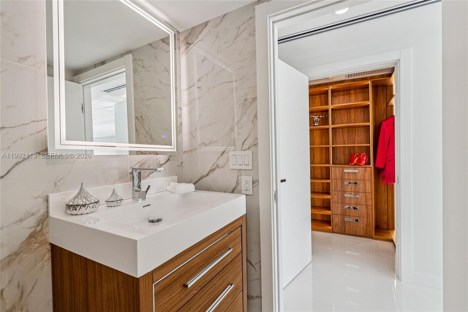 FIFTY SIX-SIXTY COLLINS A - Residential