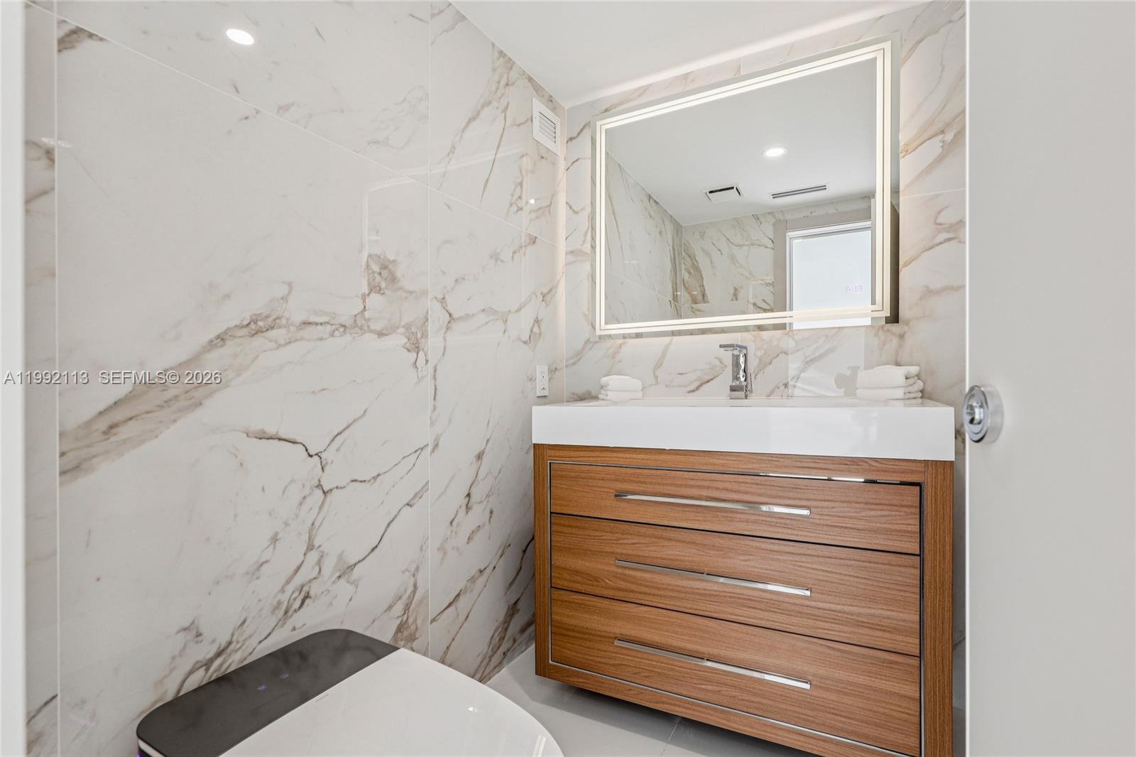 FIFTY SIX-SIXTY COLLINS A - Residential