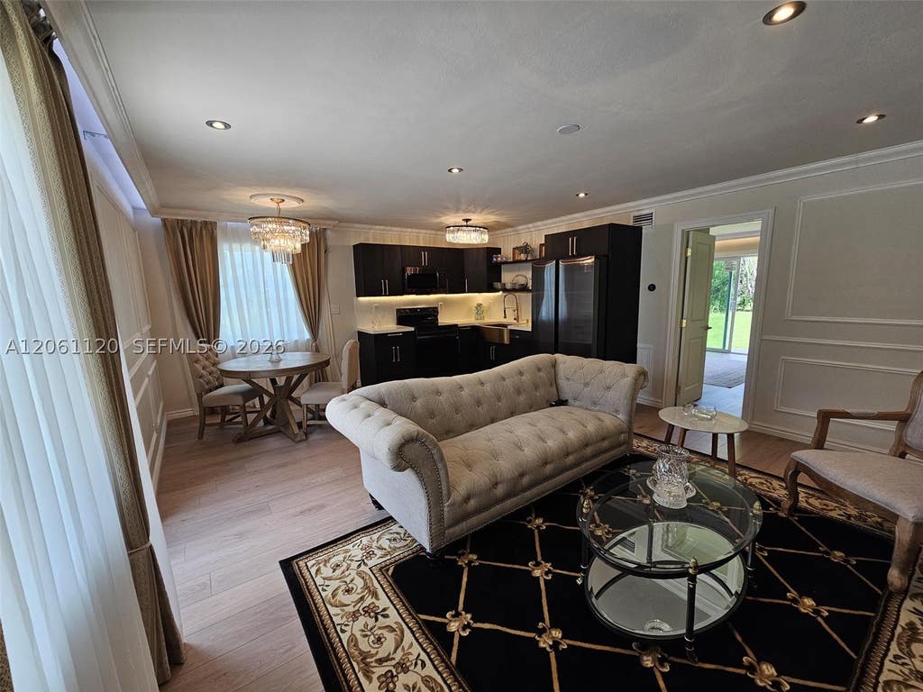 Photo of 609 NE 14th Ct #609, Fort Lauderdale, FL 33304 (MLS # A12061120)
