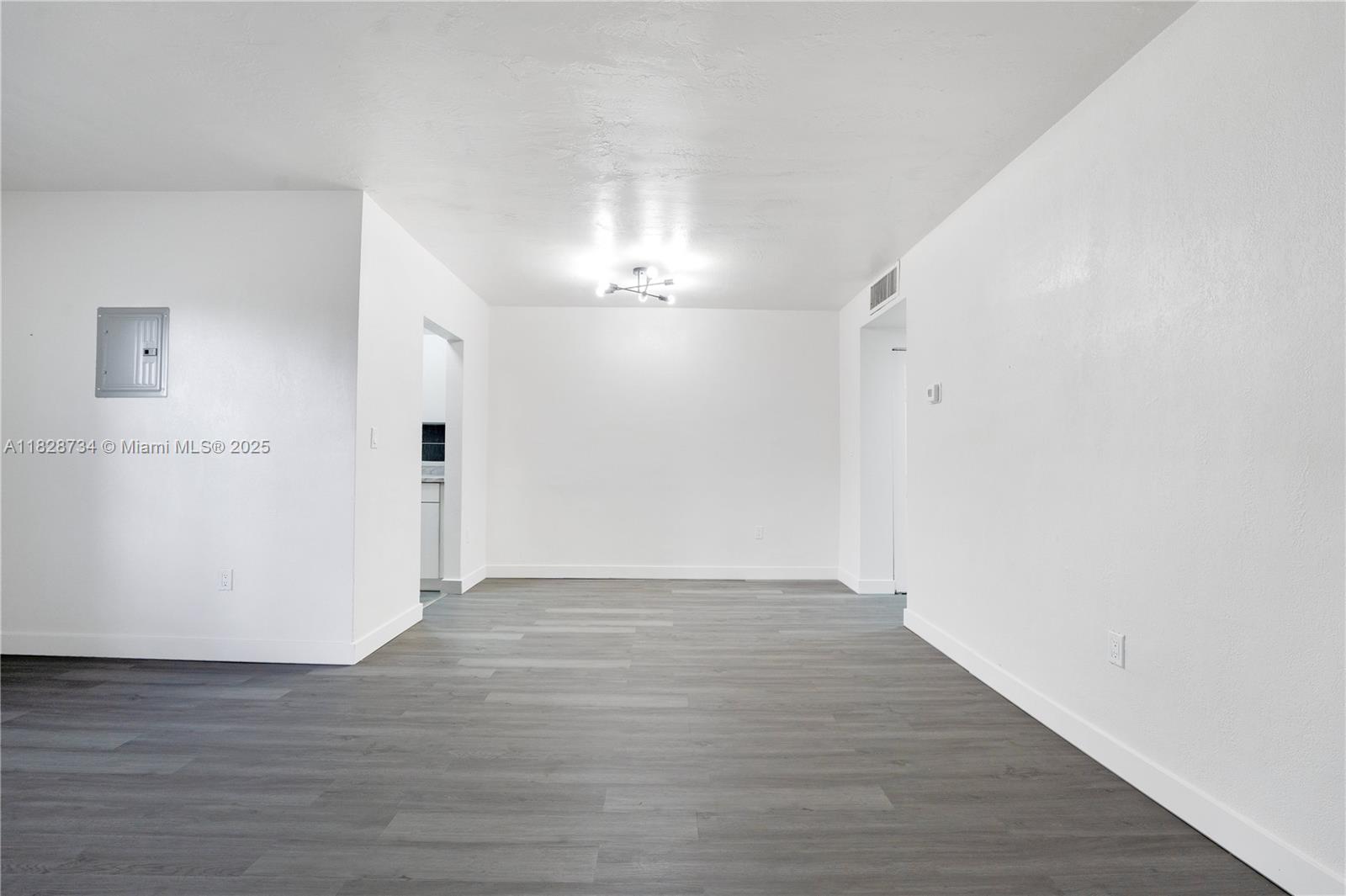 610 NE 123rd St 103