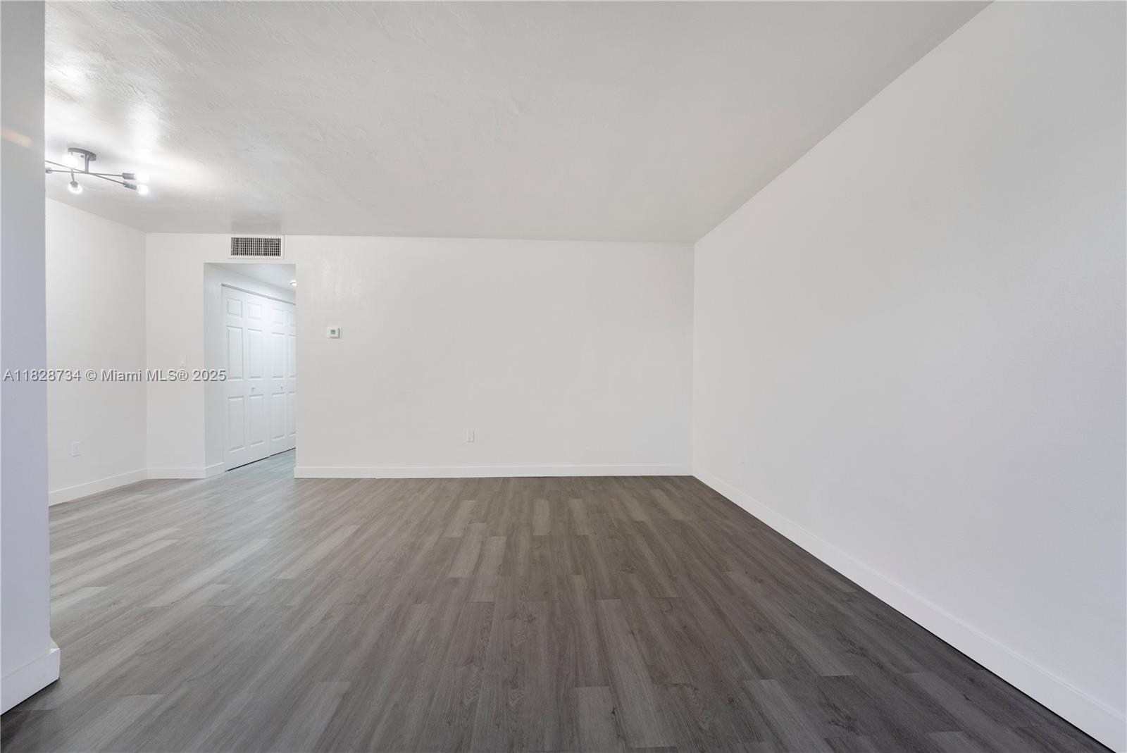 610 NE 123rd St 103