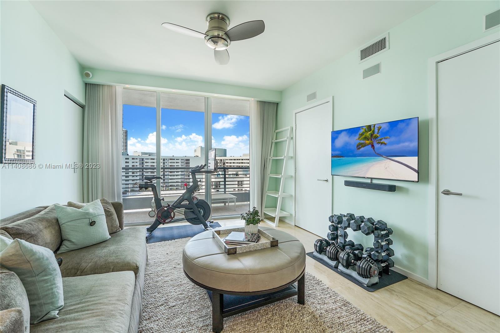 CAPRI SOUTH BEACH CONDO - Residential